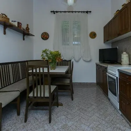 Oreb Dream - Two Bedroom With Terrace And Garden View 5 *