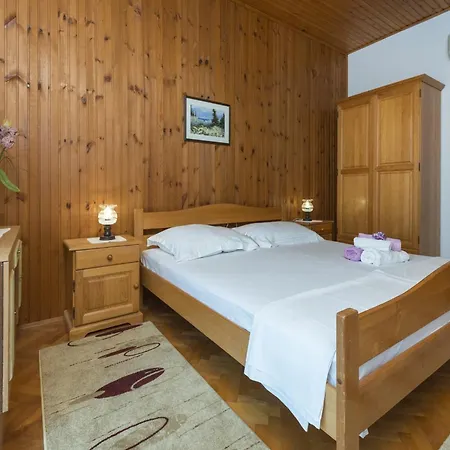 Oreb Dream - Two Bedroom With Terrace And Garden View 5 * Donje Celo