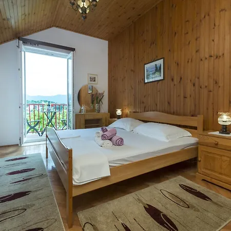 Oreb Dream - Two Bedroom With Terrace And Garden View 5
